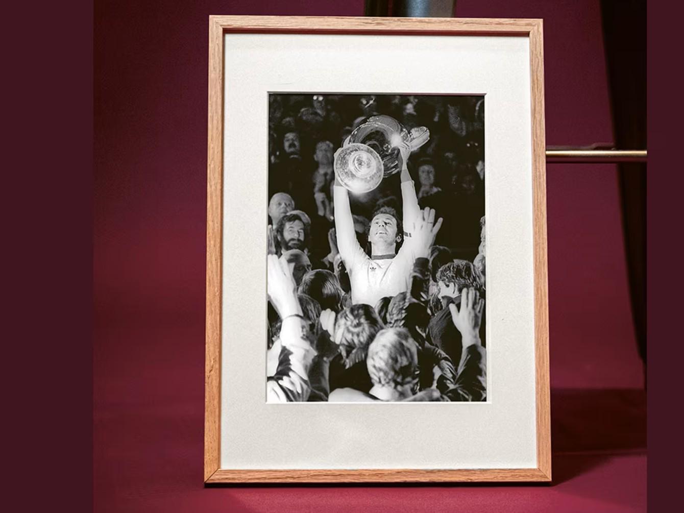 九游体育app下载-拉姆、罗本等球星致敬贝肯鲍尔80岁诞辰：超越时代的传奇